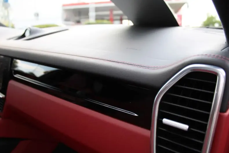 Porsche Cayenne din 2023 cu 42.500 km - oferta POR118544 - foto 12