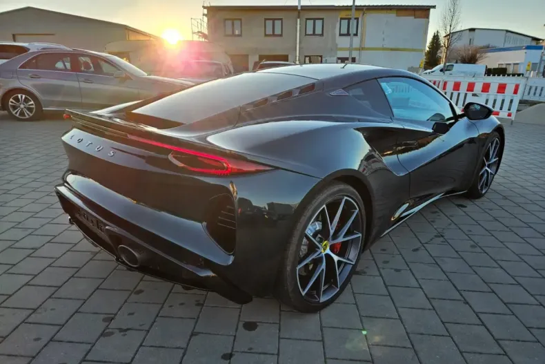 Lotus Emira din 2023 cu 12.000 km - oferta LOT118547 - foto 8