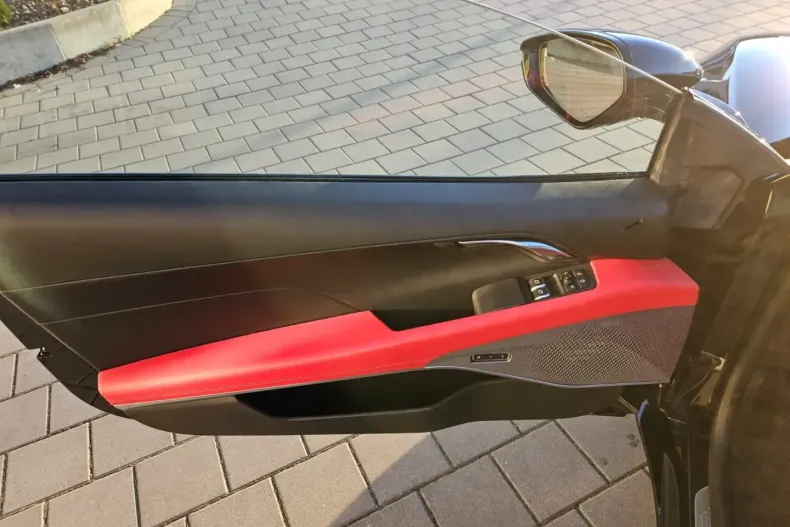 Lotus Emira din 2023 cu 12.000 km - oferta LOT118547 - foto 15