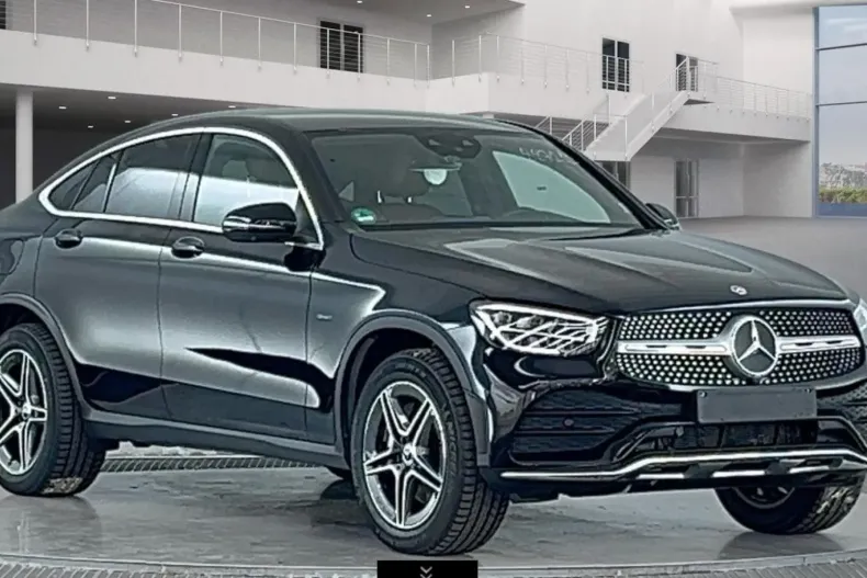 Mercedes-Benz GLC 300 din 2020 cu 47.115 km - oferta MER118560 - foto 1