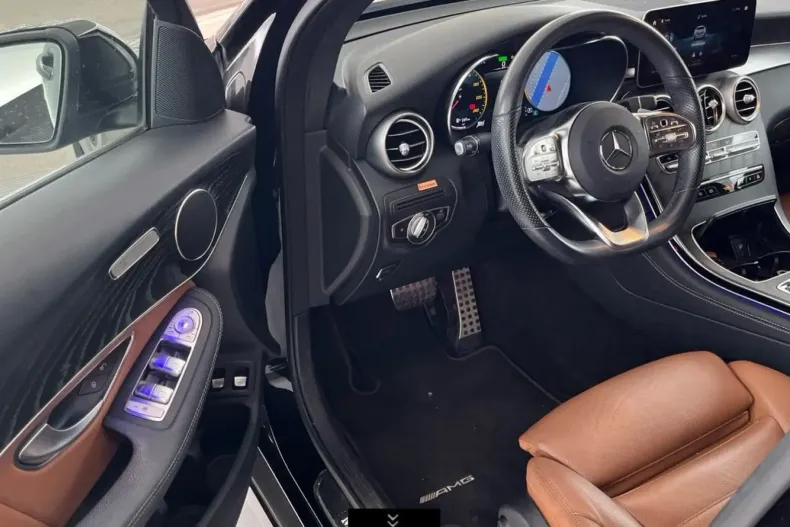 Mercedes-Benz GLC 300 din 2020 cu 47.115 km - oferta MER118560 - foto 8