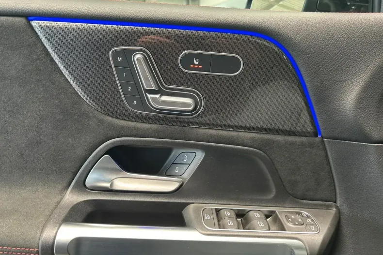 Mercedes-Benz GLB 35 AMG din 2024 cu 31.795 km - oferta MER118564 - foto 11