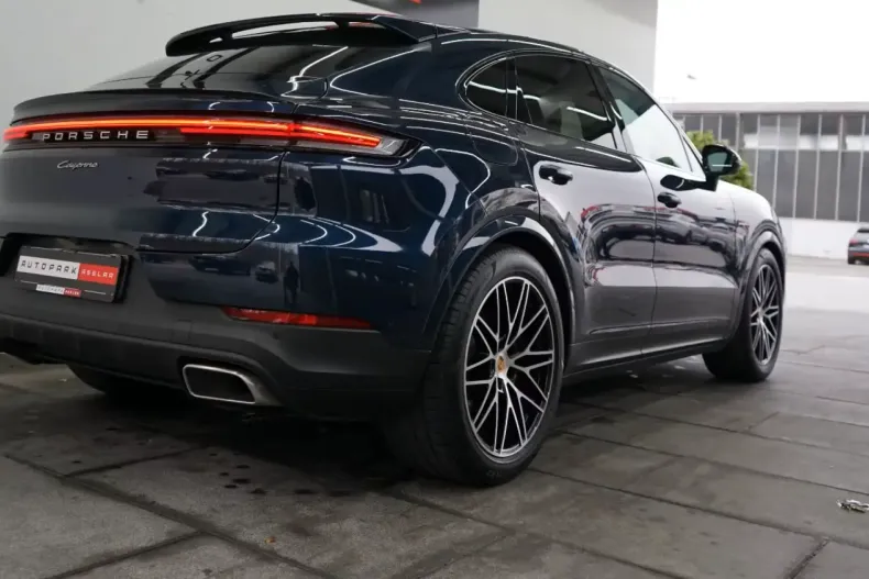 Porsche Cayenne din 2023 cu 28.100 km - oferta POR118577 - foto 3