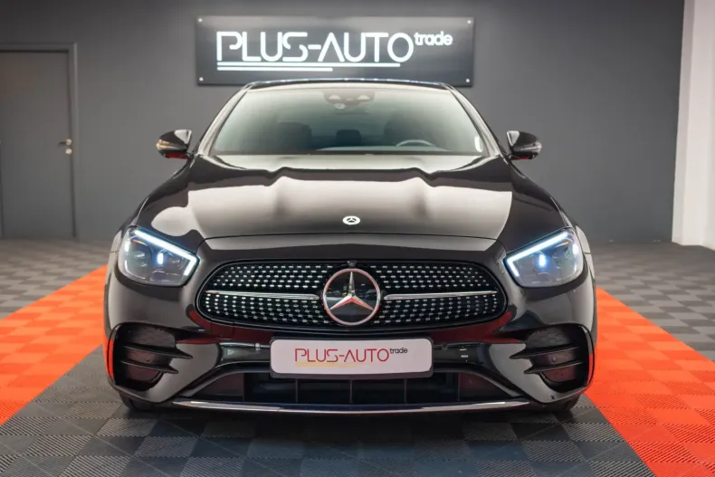 Mercedes-Benz E 300 din 2022 cu 43.000 km - oferta MER118578 - foto 2