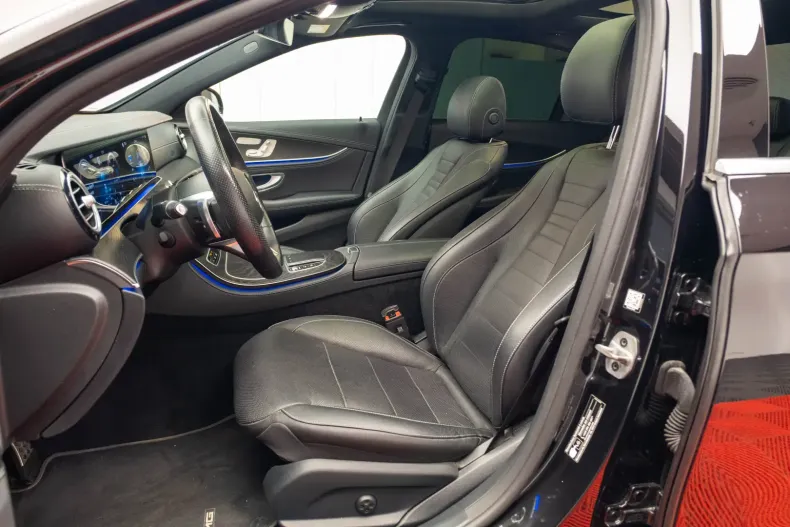 Mercedes-Benz E 300 din 2022 cu 43.000 km - oferta MER118578 - foto 26