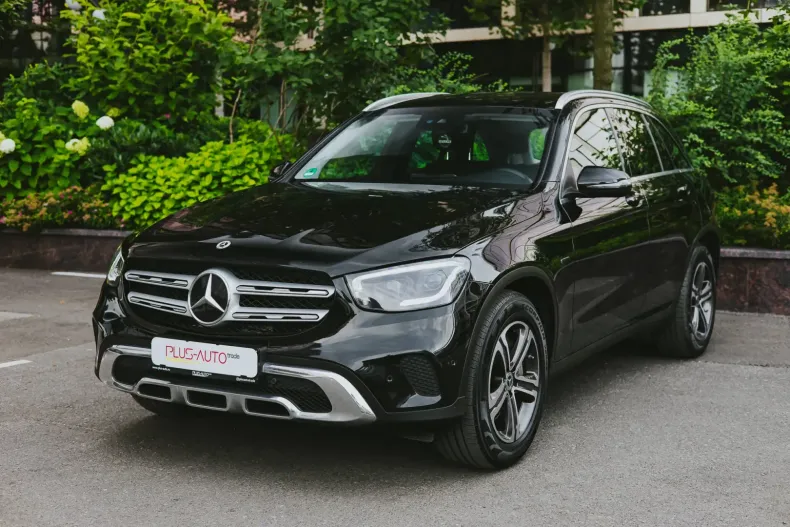 Mercedes-Benz GLC 300 din 2021 cu 138.395 km - oferta MER118581 - foto 3
