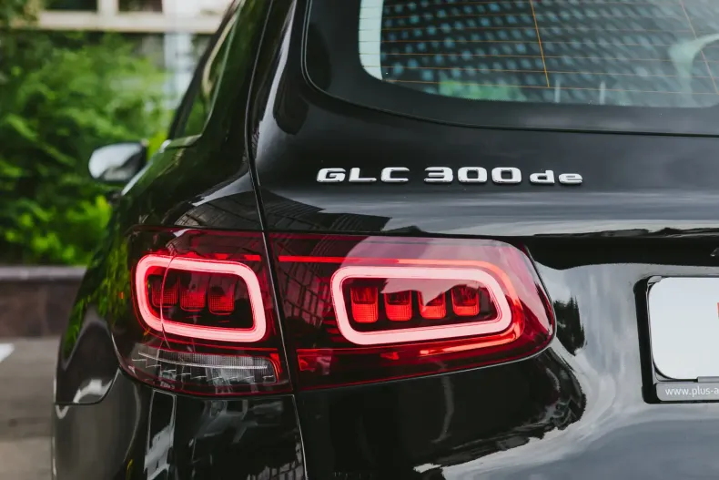 Mercedes-Benz GLC 300 din 2021 cu 138.395 km - oferta MER118581 - foto 10