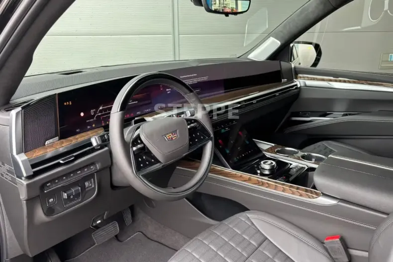 Cadillac Escalade din 2025 cu 10 km - oferta CAD118582 - foto 6