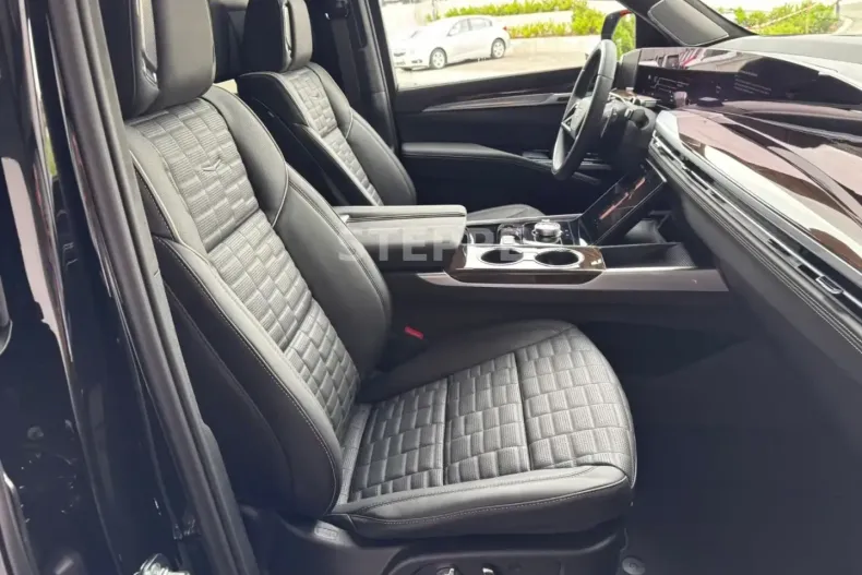 Cadillac Escalade din 2025 cu 10 km - oferta CAD118582 - foto 9