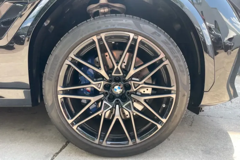 BMW X6 M din 2023 cu 4.500 km - oferta BMW118583 - foto 5