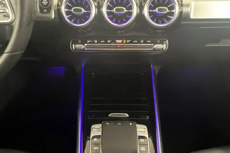 Mercedes-Benz GLB 220 din 2020 cu 85.000 km - oferta MER118588 - foto 11