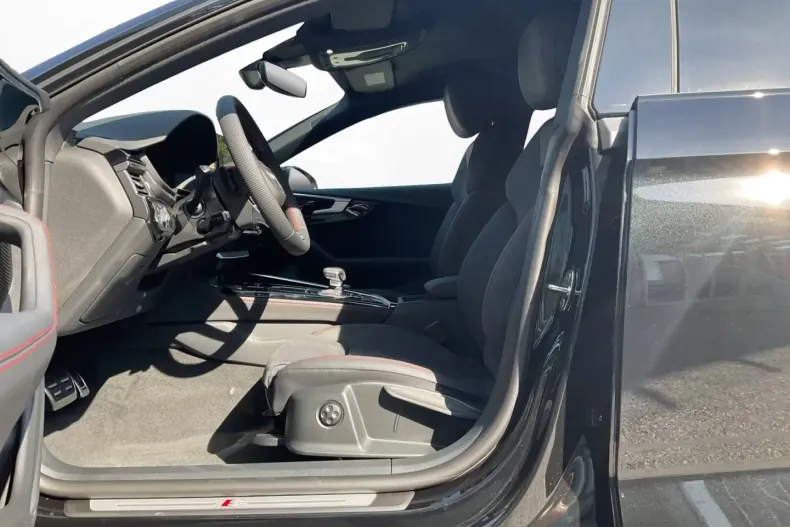 Audi A5 din 2025 cu 6.000 km - oferta AUD118592 - foto 7