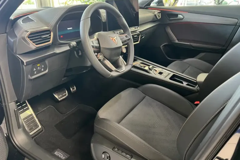 Cupra Formentor din 2025 cu 170 km - oferta CUP118593 - foto 8