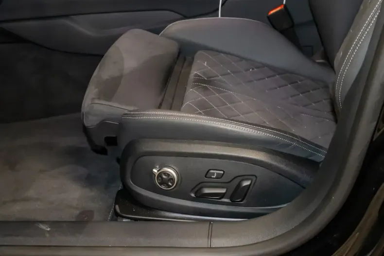 Audi A5 din 2025 cu 15.000 km - oferta AUD118599 - foto 9