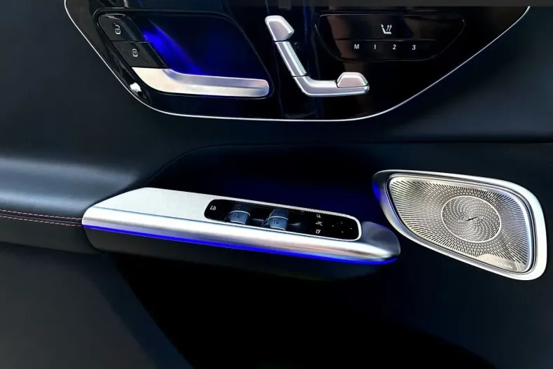 Mercedes-Benz GLC 43 AMG din 2024 cu 7.260 km - oferta MER118607 - foto 15