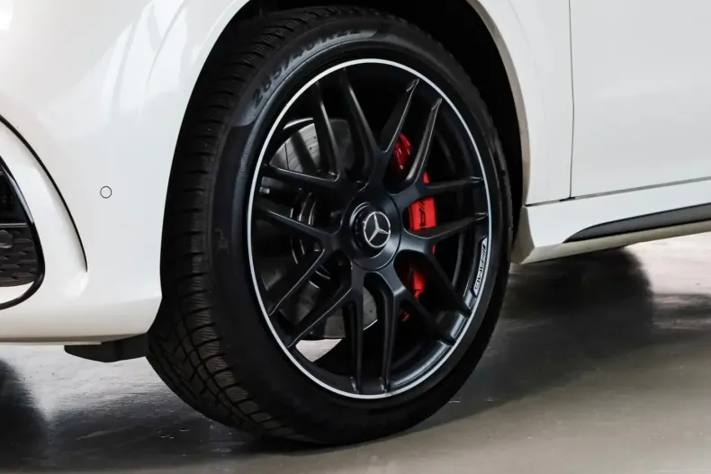 Mercedes-Benz GLE 63 AMG din 2020 cu 50.950 km - oferta MER118608 - foto 9