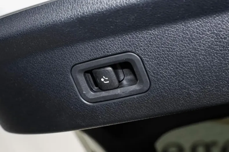 Mercedes-Benz GLE 63 AMG din 2020 cu 50.950 km - oferta MER118608 - foto 28