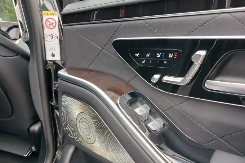 Mercedes-Benz S 450 din 2023 cu 33.377 km - oferta MER118622 - foto 40