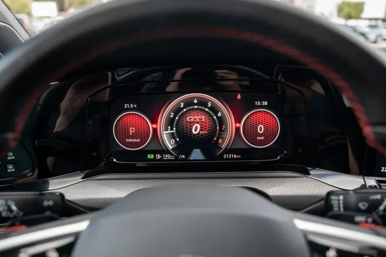 Volkswagen Golf din 2023 cu 21.250 km - oferta VOL118623 - foto 21