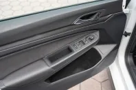 Volkswagen Golf din 2023 cu 21.250 km - oferta VOL118623 - foto 26