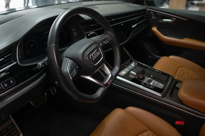 Audi RSQ8 din 2020 cu 63.800 km - oferta AUD118624 - foto 13