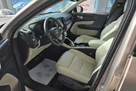 Volvo XC40 din 2023 cu 30.571 km - oferta VOL118631 - foto 6