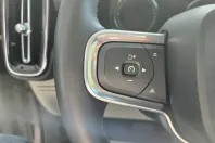 Volvo XC40 din 2023 cu 30.571 km - oferta VOL118631 - foto 8