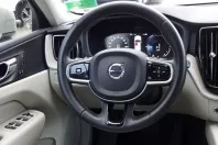 Volvo XC60 din 2020 cu 52.700 km - oferta VOL118632 - foto 11