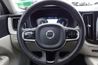 Volvo XC60 din 2020 cu 52.700 km - oferta VOL118632 - foto 13