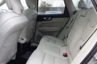 Volvo XC60 din 2020 cu 52.700 km - oferta VOL118632 - foto 18