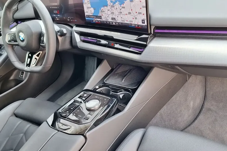 BMW 520 din 2024 cu 12.950 km - oferta BMW118633 - foto 7