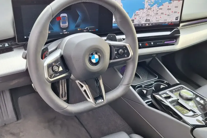 BMW 520 din 2024 cu 12.950 km - oferta BMW118633 - foto 9