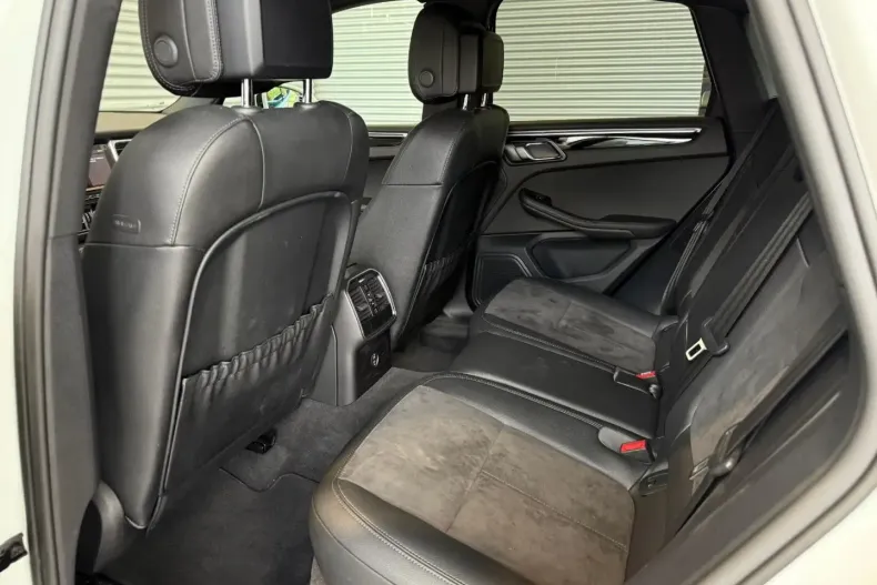 Porsche Macan din 2020 cu 53.629 km - oferta POR118642 - foto 14