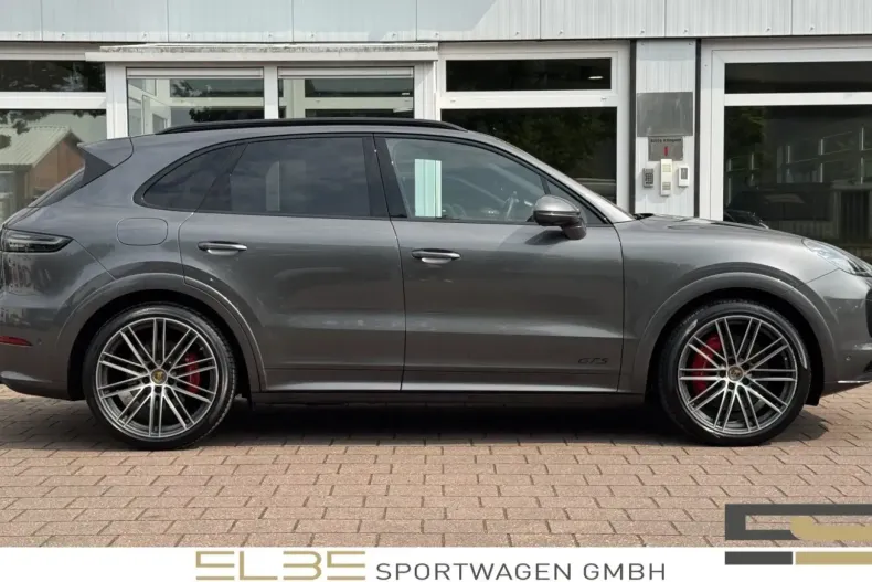 Porsche Cayenne din 2022 cu 73.447 km - oferta POR118643 - foto 3