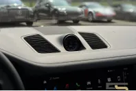 Porsche Cayenne din 2022 cu 73.447 km - oferta POR118643 - foto 17