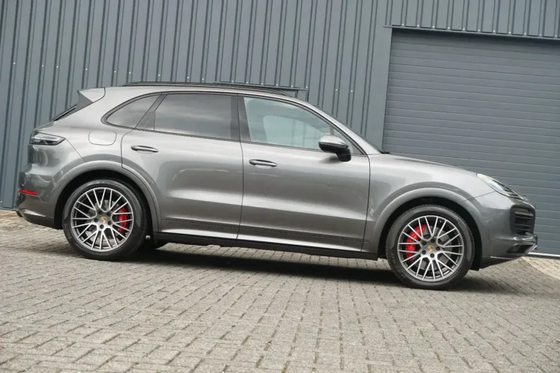 Porsche Cayenne din 2021 cu 89.500 km - oferta POR118648 - foto 8