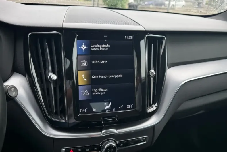 Volvo XC60 din 2020 cu 97.300 km - oferta VOL118649 - foto 21