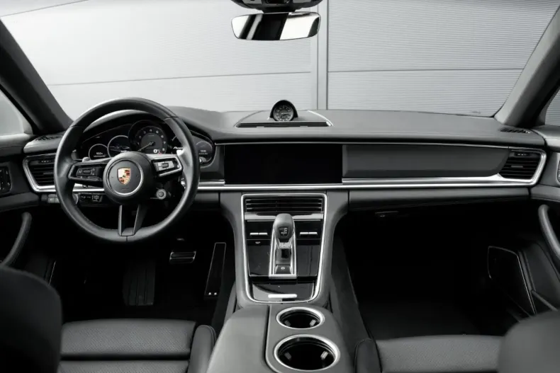 Porsche Panamera din 2023 cu 36.350 km - oferta POR118650 - foto 13