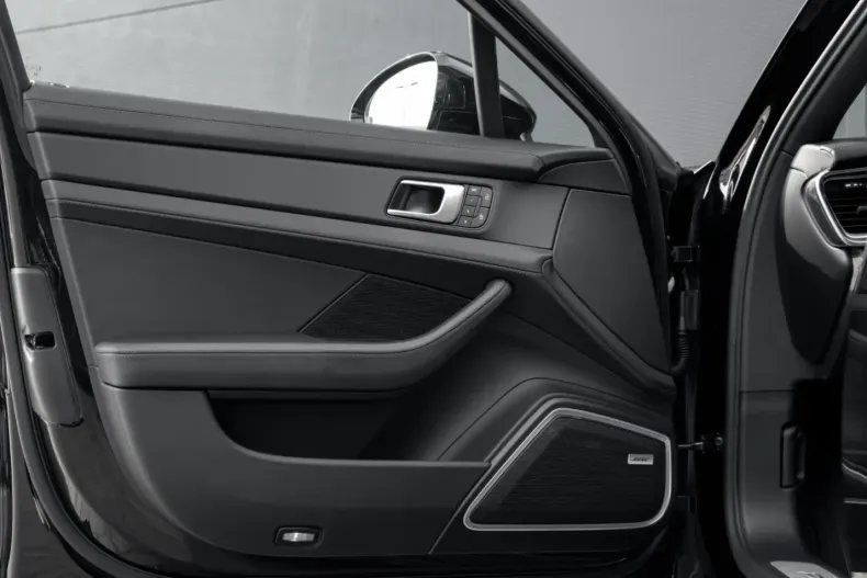 Porsche Panamera din 2023 cu 36.350 km - oferta POR118650 - foto 17