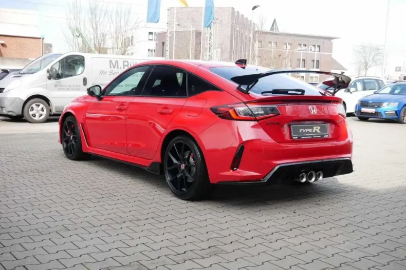 Honda Civic din 2024 cu 1.500 km - oferta HON118653 - foto 9