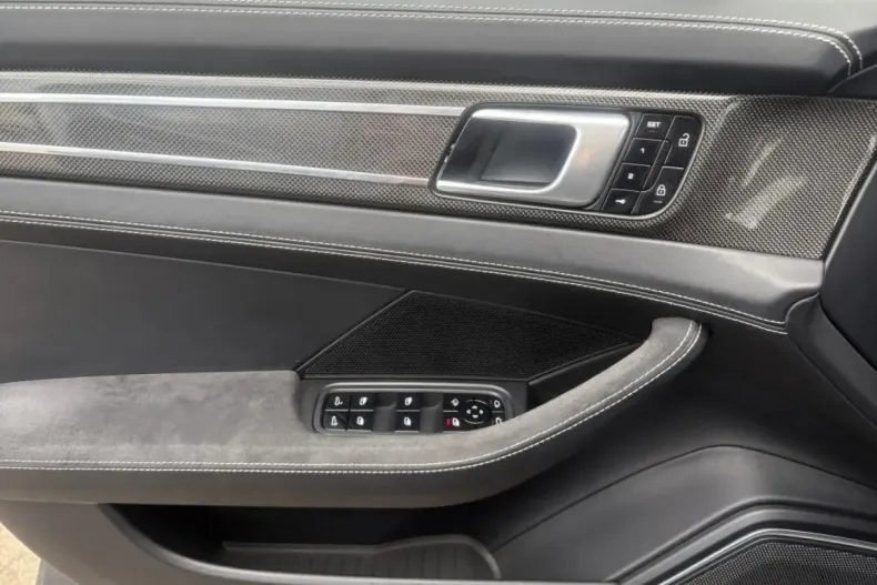 Porsche Panamera din 2020 cu 82.500 km - oferta POR118659 - foto 10