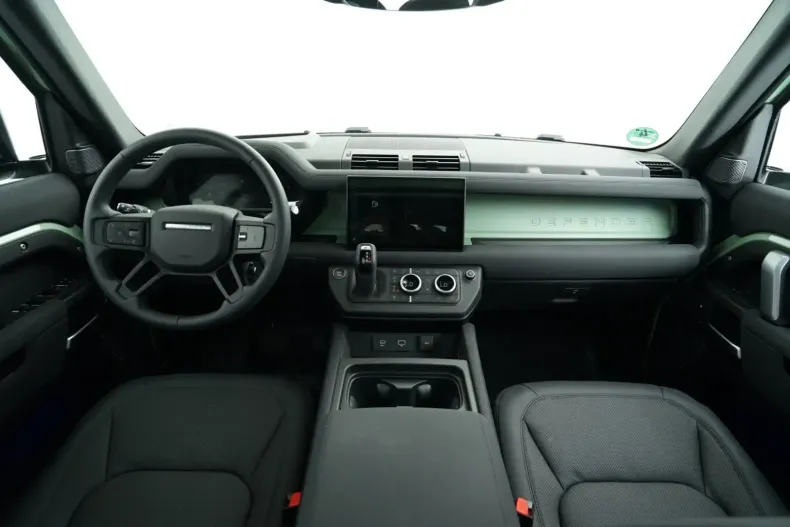 Land Rover Defender din 2024 cu 33.932 km - oferta LAN118663 - foto 7