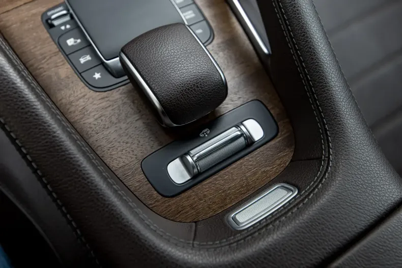 Mercedes-Benz GLE 580 din 2020 cu 68.500 km - oferta MER118664 - foto 22