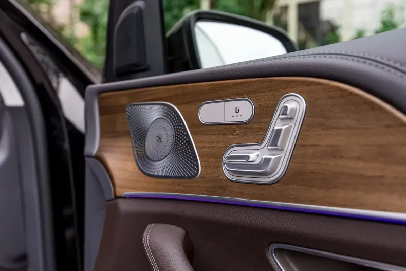 Mercedes-Benz GLE 580 din 2020 cu 68.500 km - oferta MER118664 - foto 25