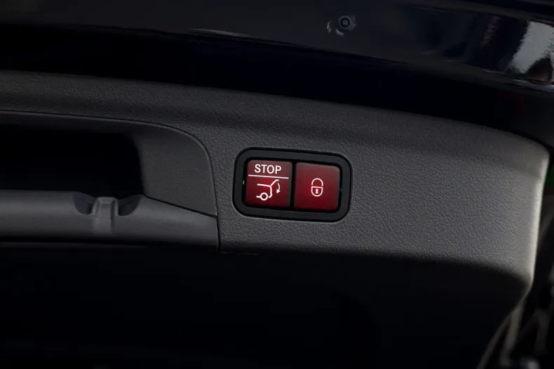 Mercedes-Benz GLE 580 din 2020 cu 68.500 km - oferta MER118664 - foto 33