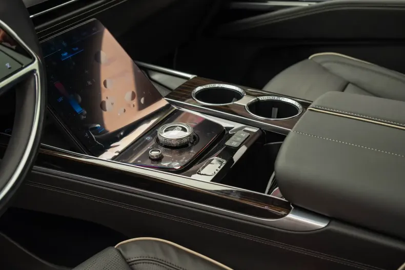 Cadillac Escalade din 2025 cu 14.000 km - oferta CAD118665 - foto 22