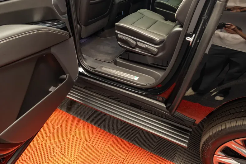 Cadillac Escalade din 2025 cu 14.000 km - oferta CAD118665 - foto 34