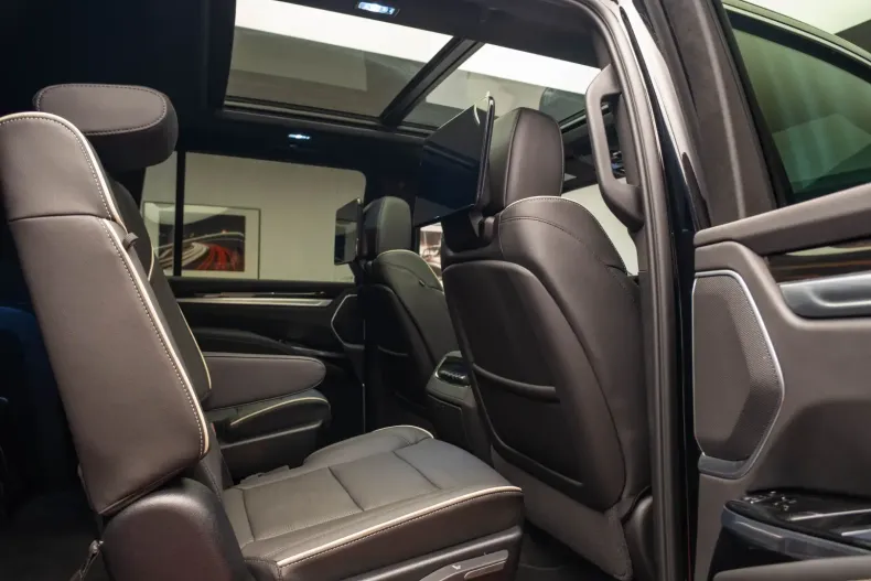 Cadillac Escalade din 2025 cu 14.000 km - oferta CAD118665 - foto 38