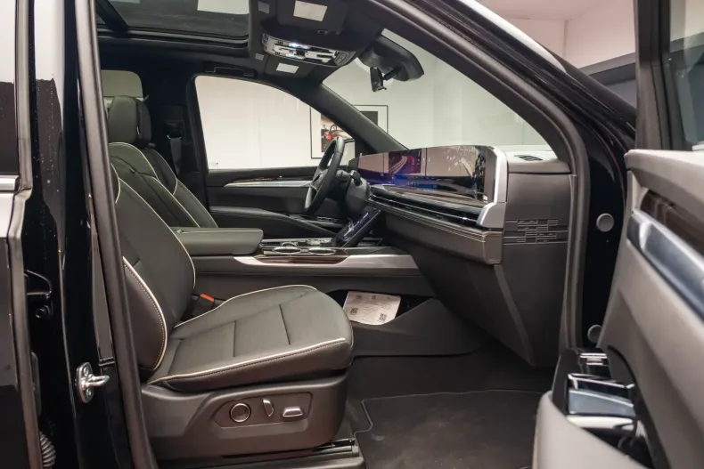 Cadillac Escalade din 2025 cu 14.000 km - oferta CAD118665 - foto 39