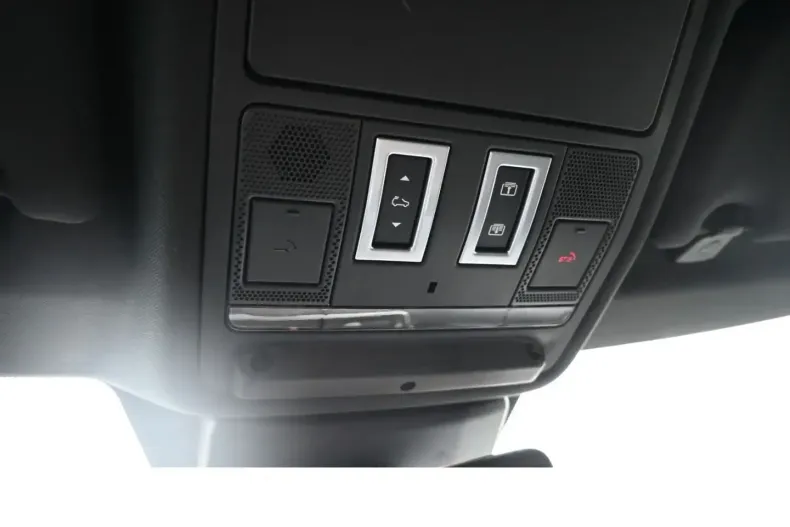 Land Rover Range Rover Evoque din 2020 cu 53.100 km - oferta LAN118666 - foto 15